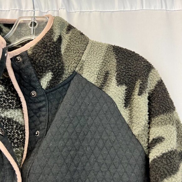 Maurices Womens Multicolor Camouflage Fleece Long Sleeve Jacket Size Medium - Picture 5 of 9